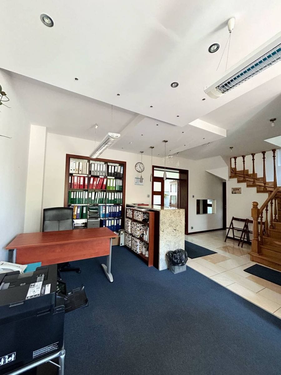 Lokal użytkowy  pokojowe na Wynajem