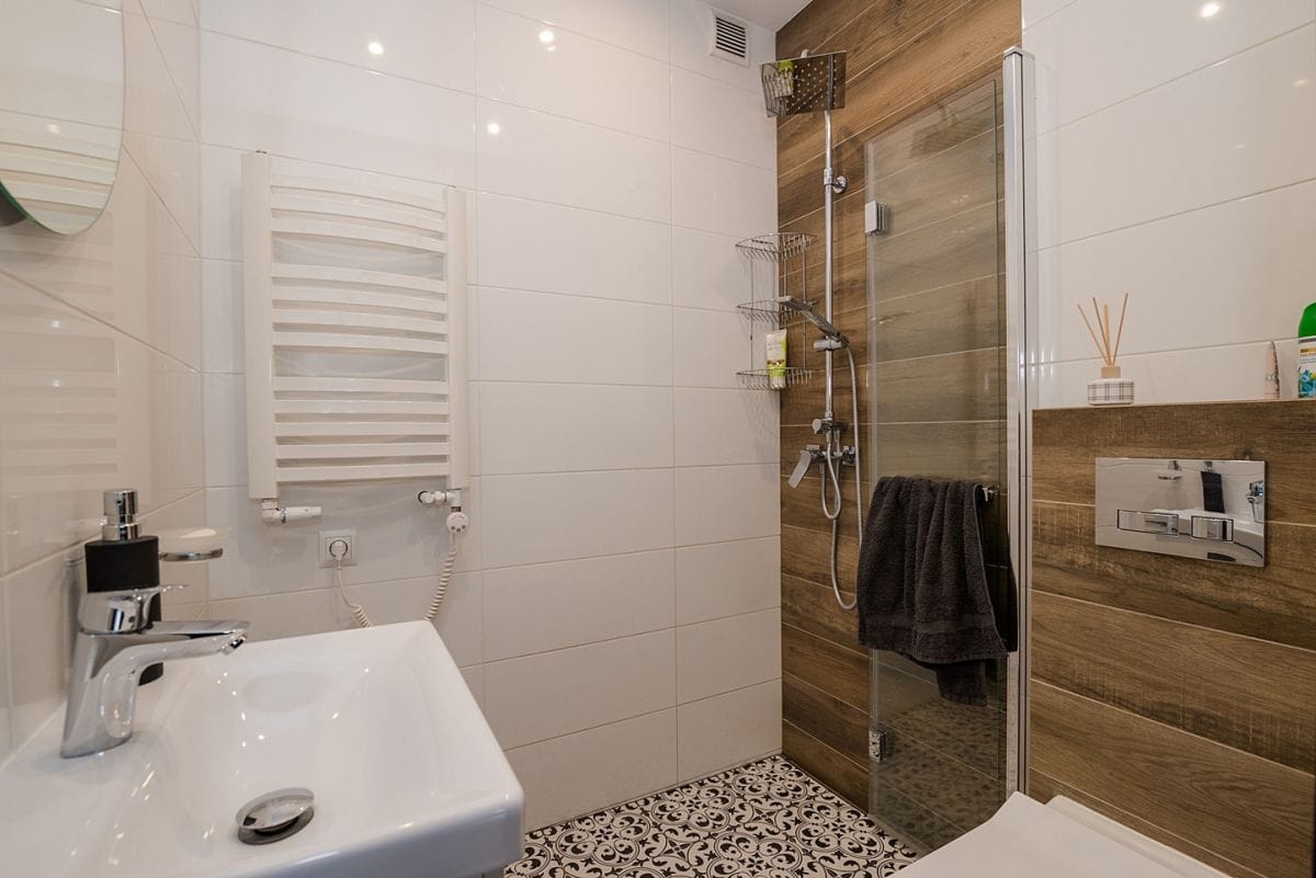 Dom 6 pokojowe na Sprzedaż