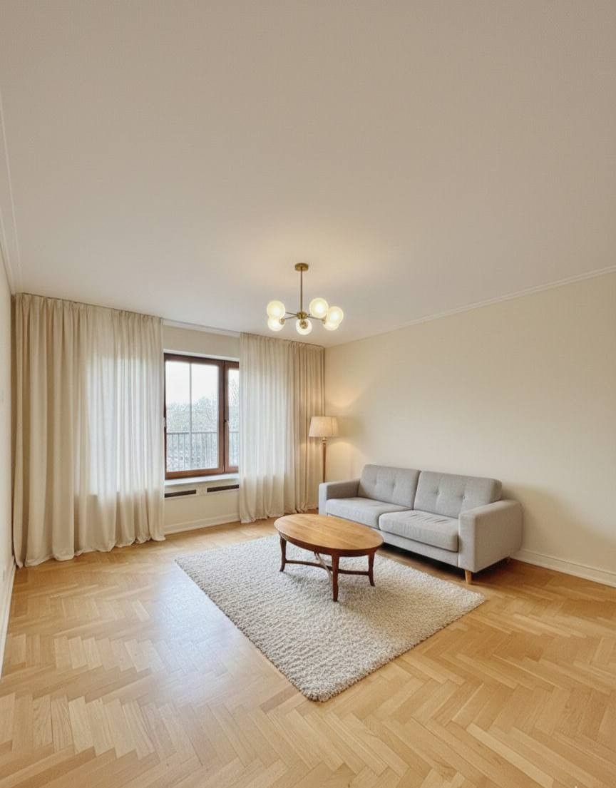 Mieszkanie 4 pokojowe na Sprzedaż