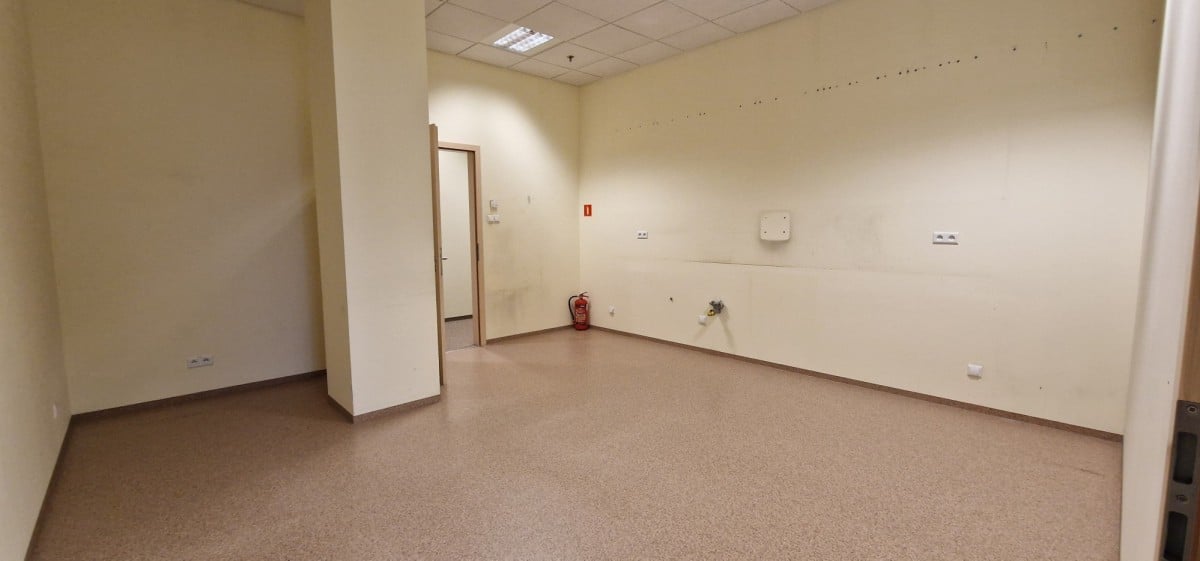 Lokal użytkowy  pokojowe na Wynajem