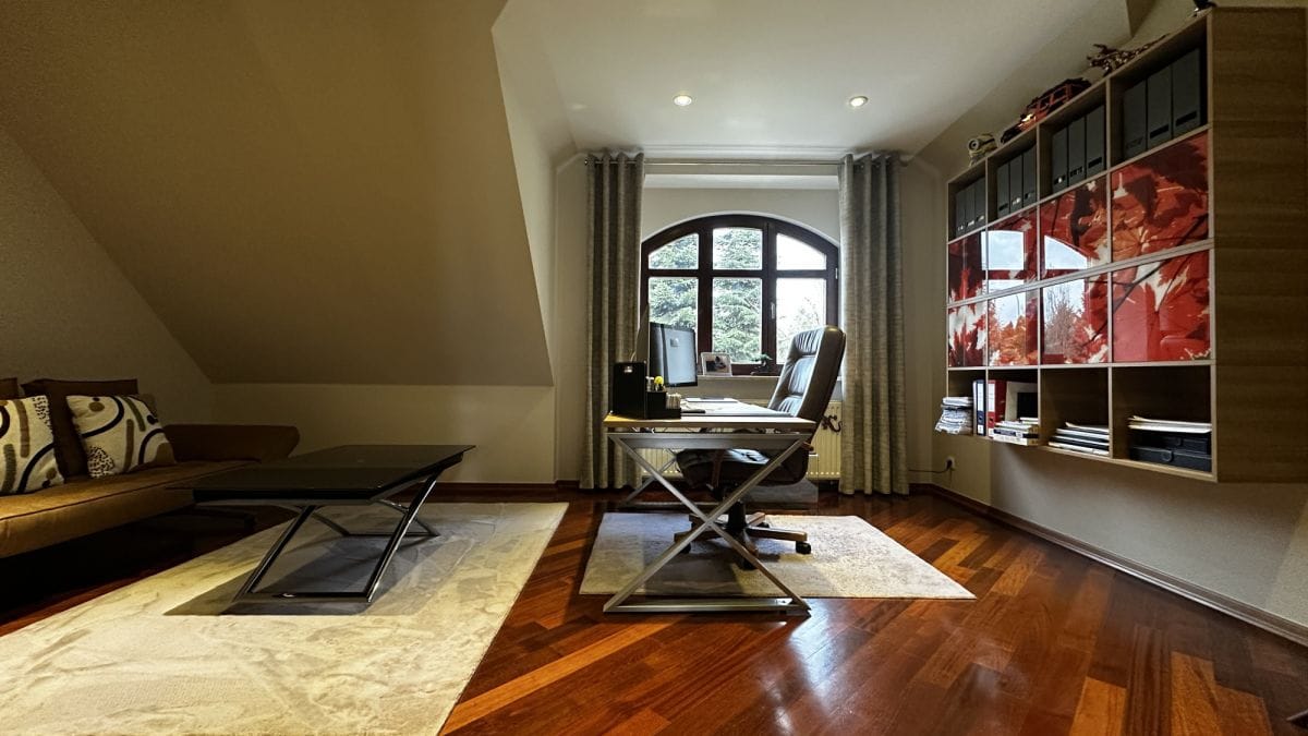 Dom 4 pokojowe na Sprzedaż