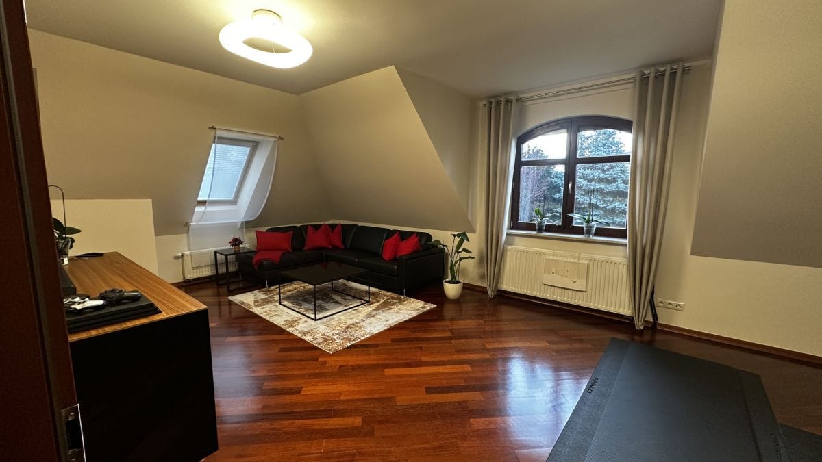 Dom 4 pokojowe na Sprzedaż