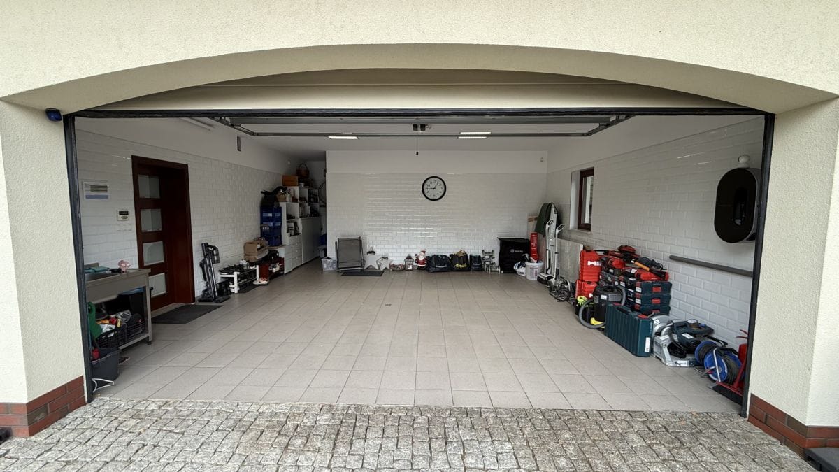 Dom 4 pokojowe na Sprzedaż