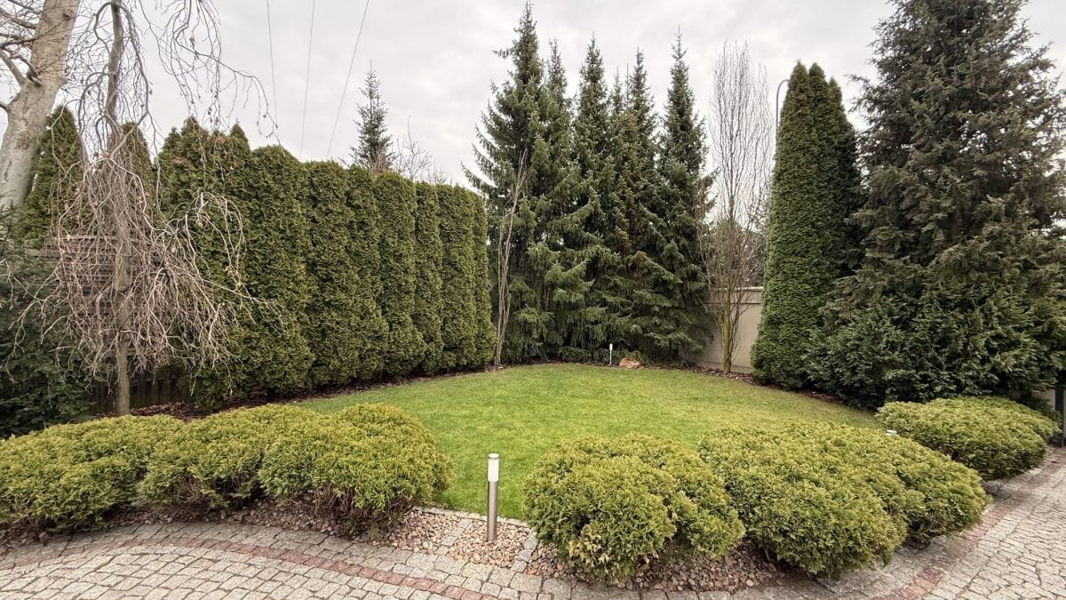 Dom 4 pokojowe na Sprzedaż