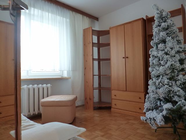 Mieszkanie 4 pokojowe na Sprzedaż