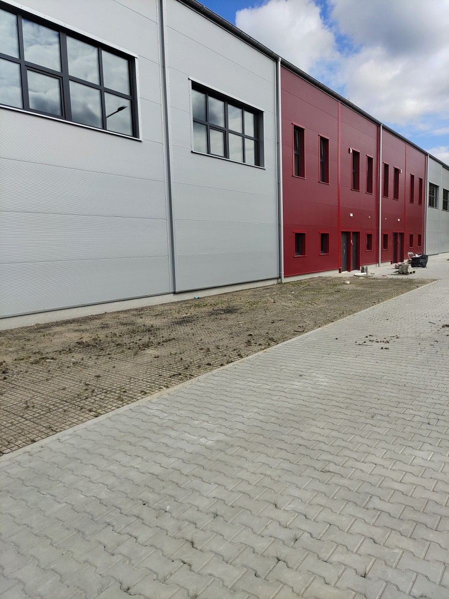 Lokal użytkowy  pokojowe na Sprzedaż
