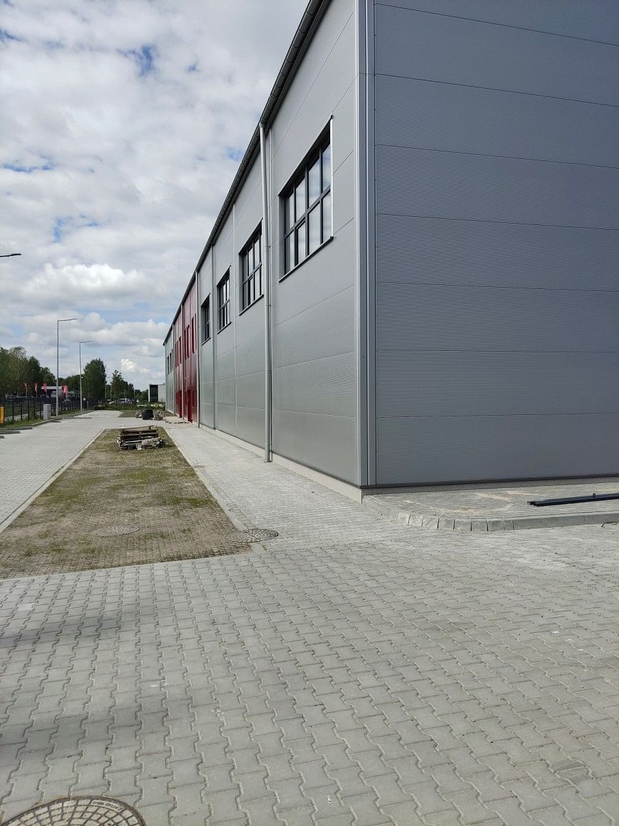 Lokal użytkowy  pokojowe na Sprzedaż