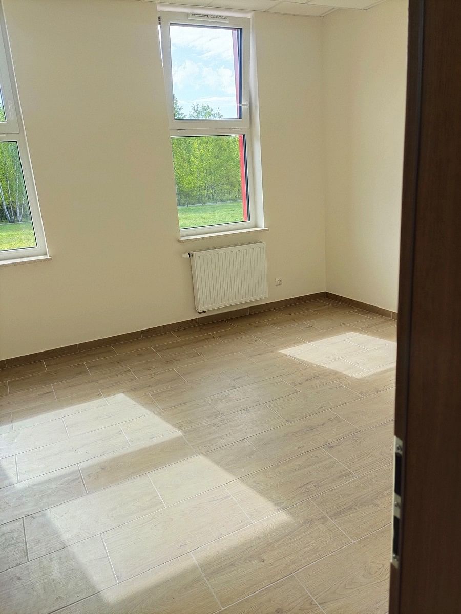 Lokal użytkowy  pokojowe na Sprzedaż