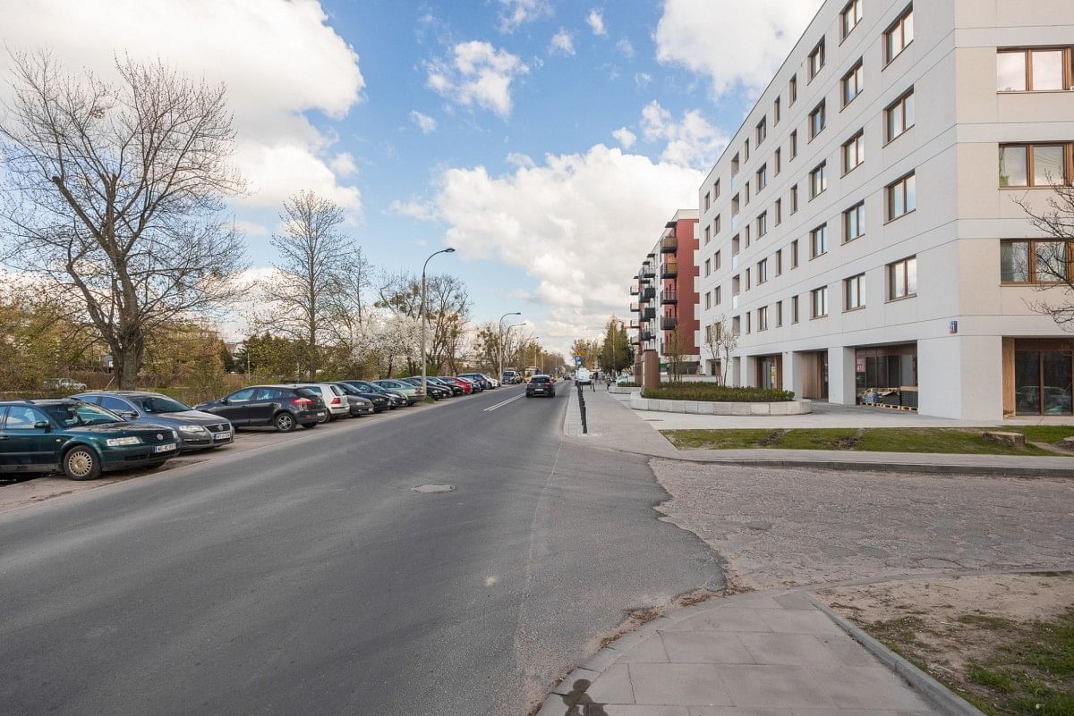 Lokal użytkowy  pokojowe na Sprzedaż