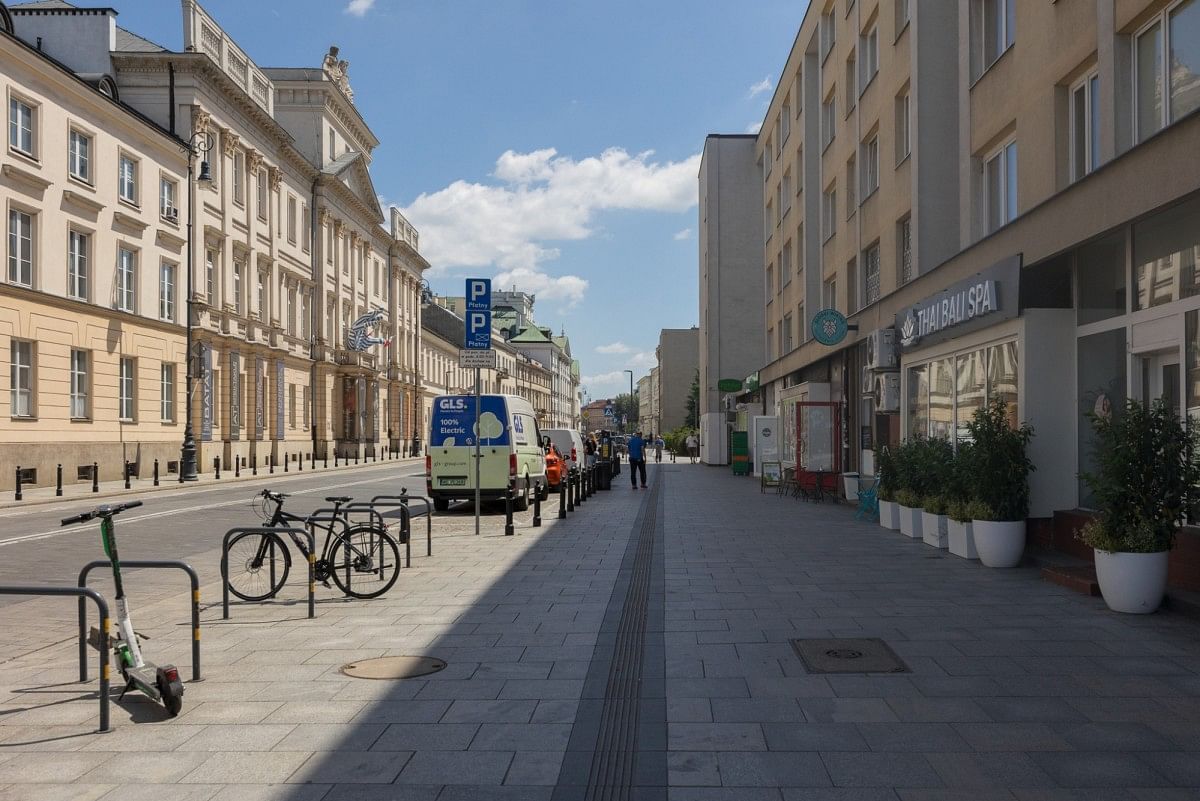 Mieszkanie 3 pokojowe na Sprzedaż