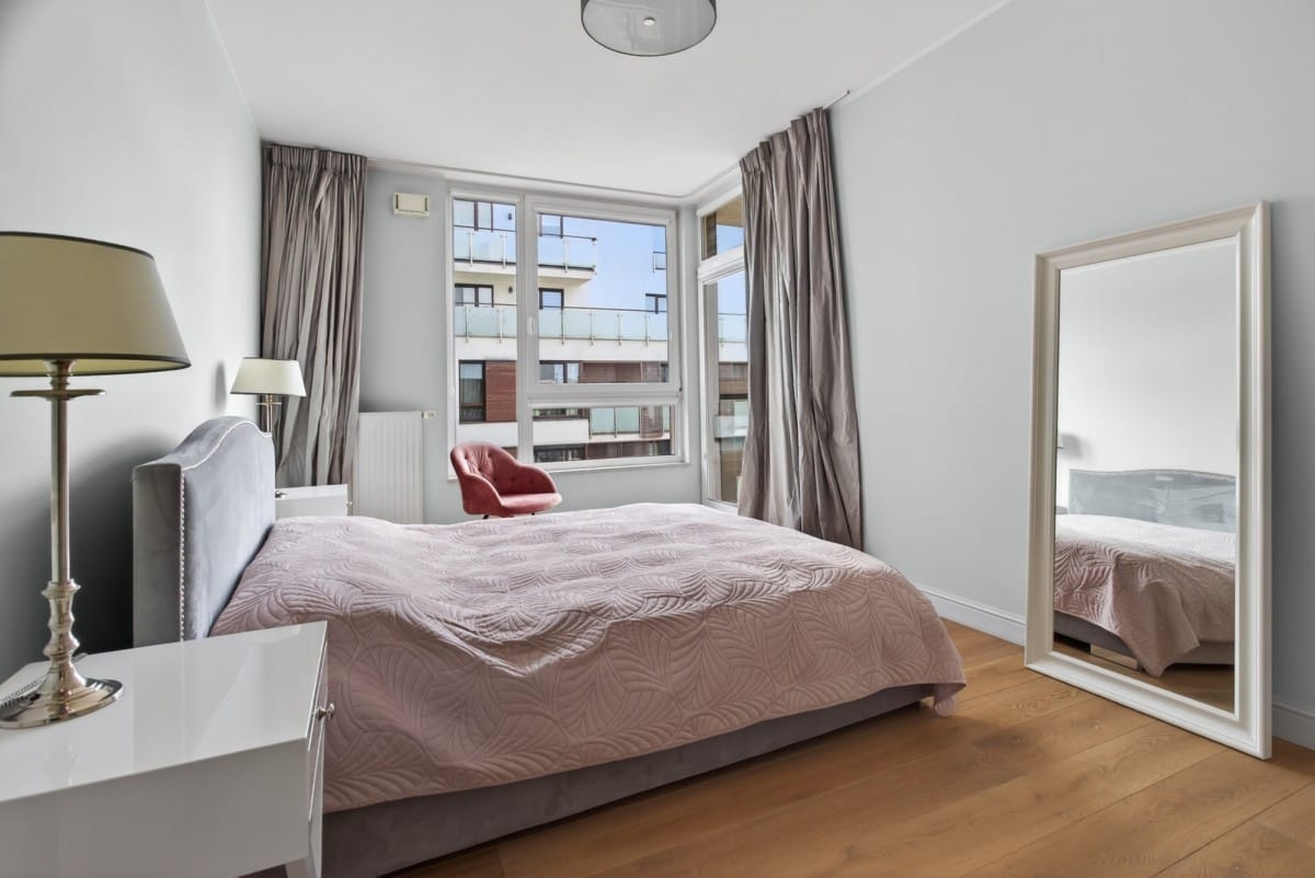 Mieszkanie 4 pokojowe na Wynajem