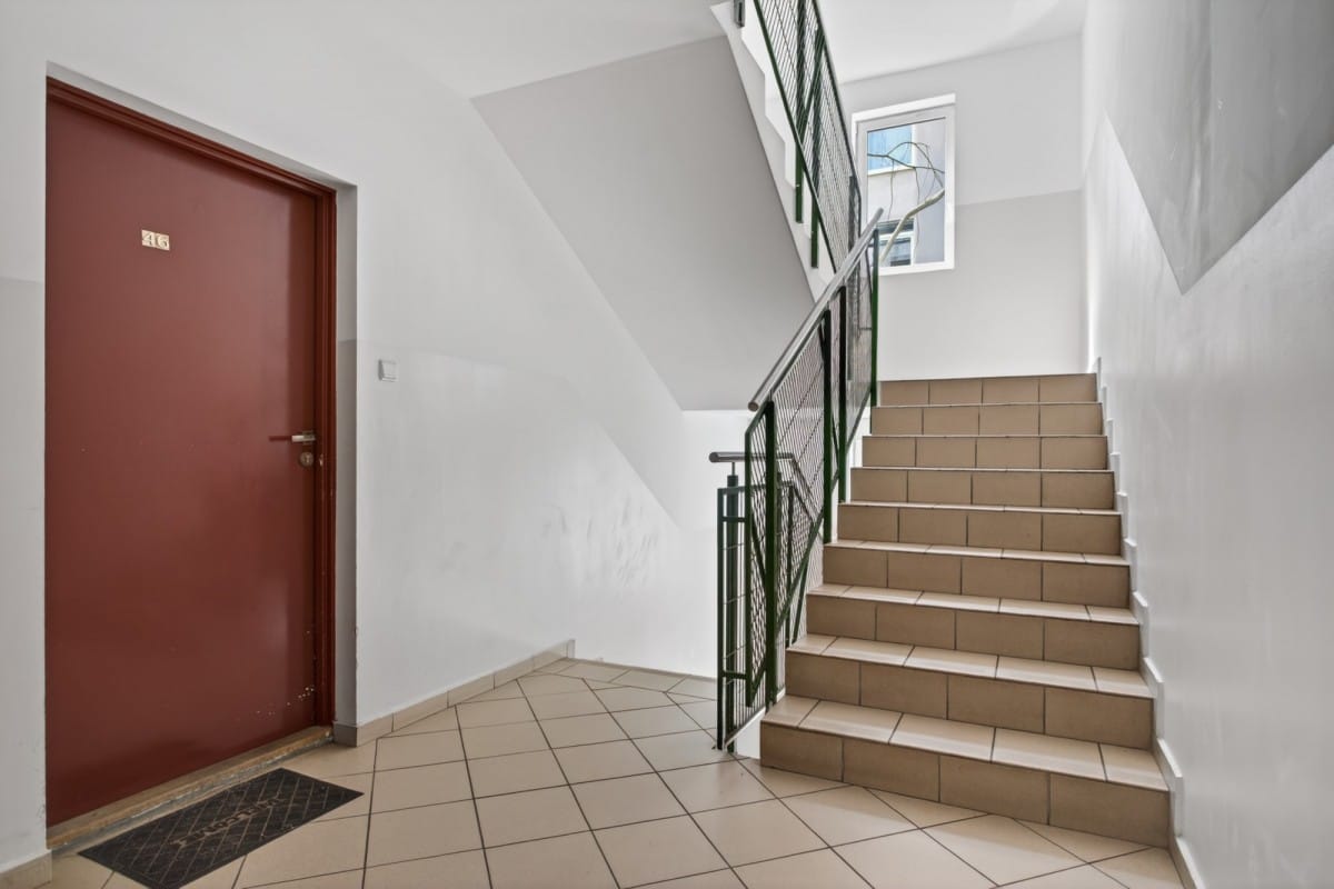 Mieszkanie 5 pokojowe na Sprzedaż