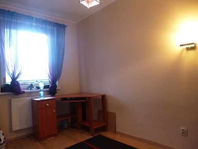 Mieszkanie 4 pokojowe na Sprzedaż