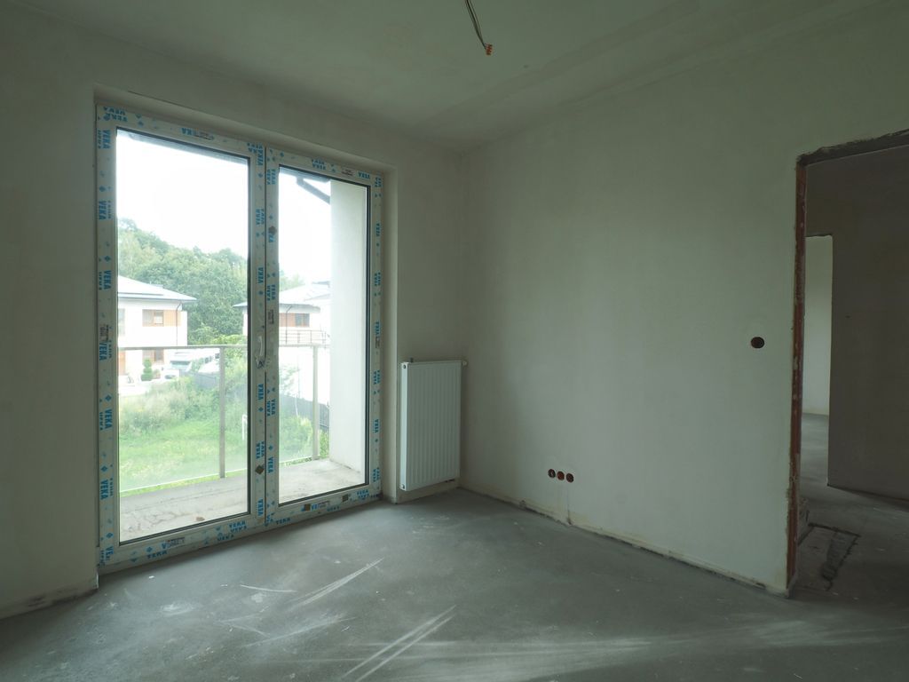 Dom 5 pokojowe na Sprzedaż