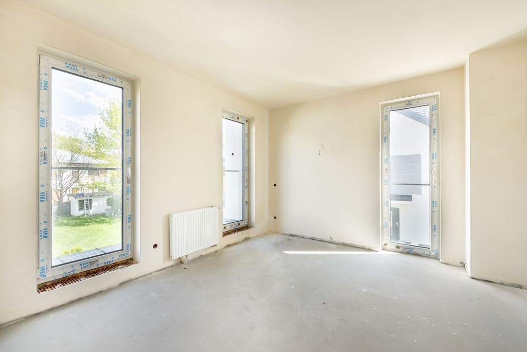 Dom 5 pokojowe na Sprzedaż