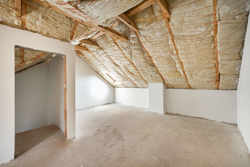 Dom 5 pokojowe na Sprzedaż