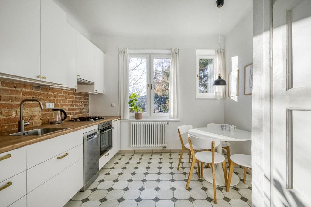 Mieszkanie 6 pokojowe na Wynajem