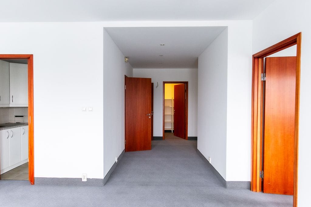 Lokal użytkowy  pokojowe na Wynajem