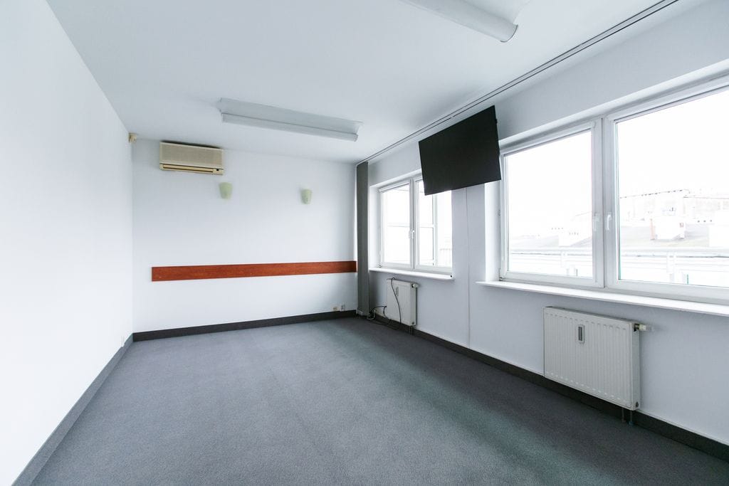 Lokal użytkowy  pokojowe na Wynajem