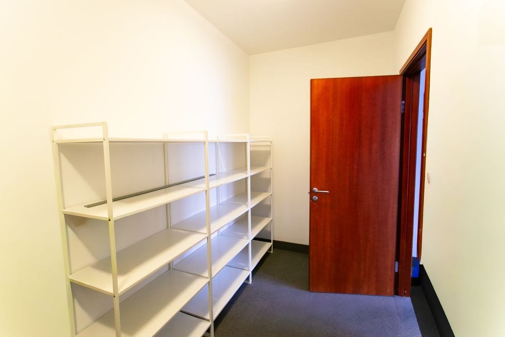 Lokal użytkowy  pokojowe na Wynajem