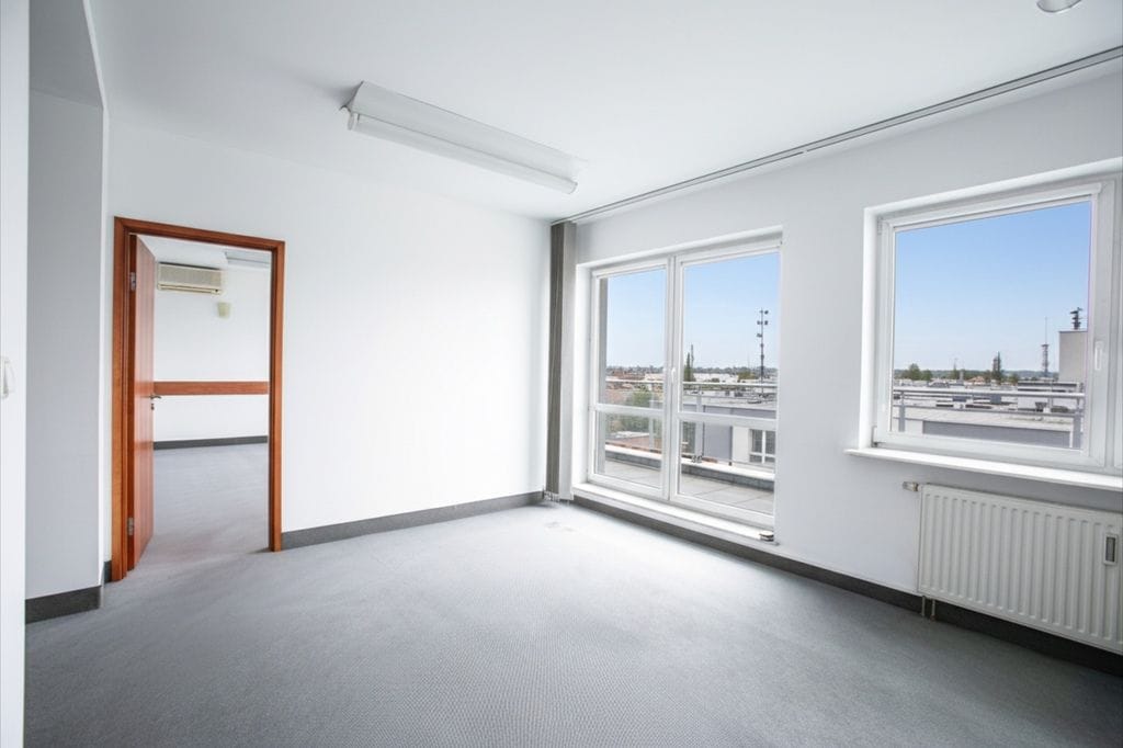 Lokal użytkowy  pokojowe na Wynajem