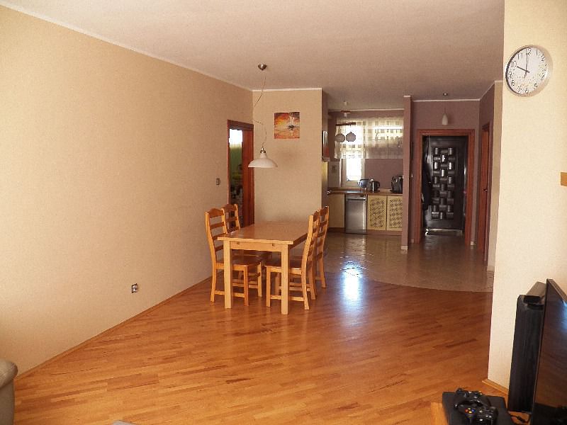 Mieszkanie 4 pokojowe na Sprzedaż