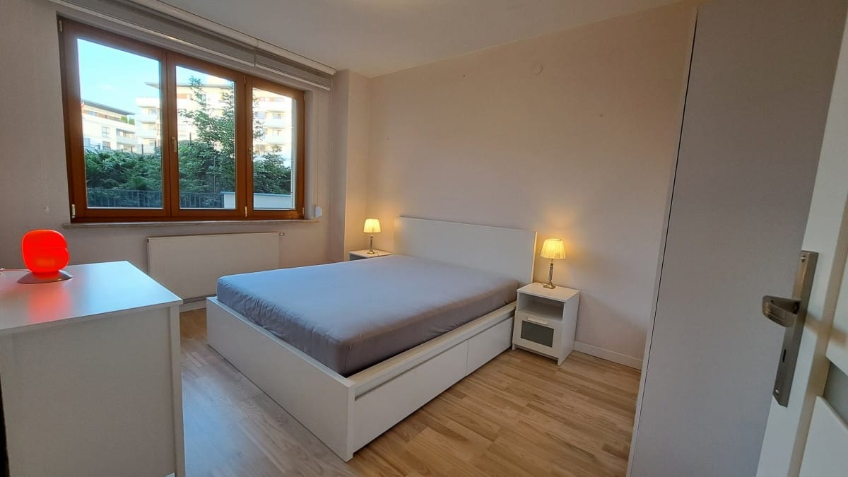Mieszkanie 4 pokojowe na Sprzedaż