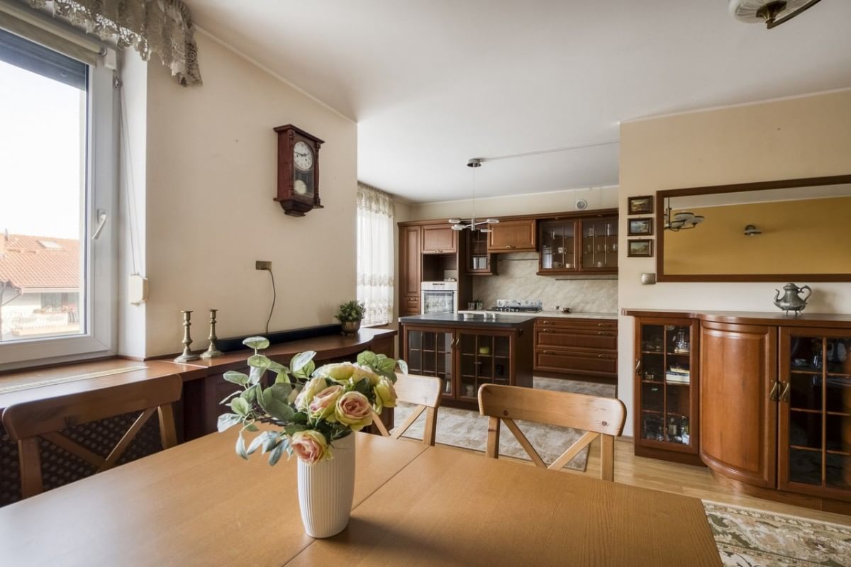 Mieszkanie 3 pokojowe na Sprzedaż