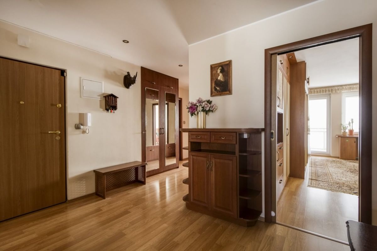 Mieszkanie 3 pokojowe na Sprzedaż