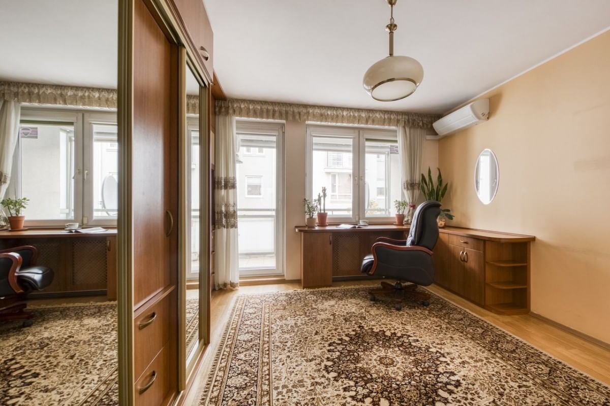 Mieszkanie 3 pokojowe na Sprzedaż