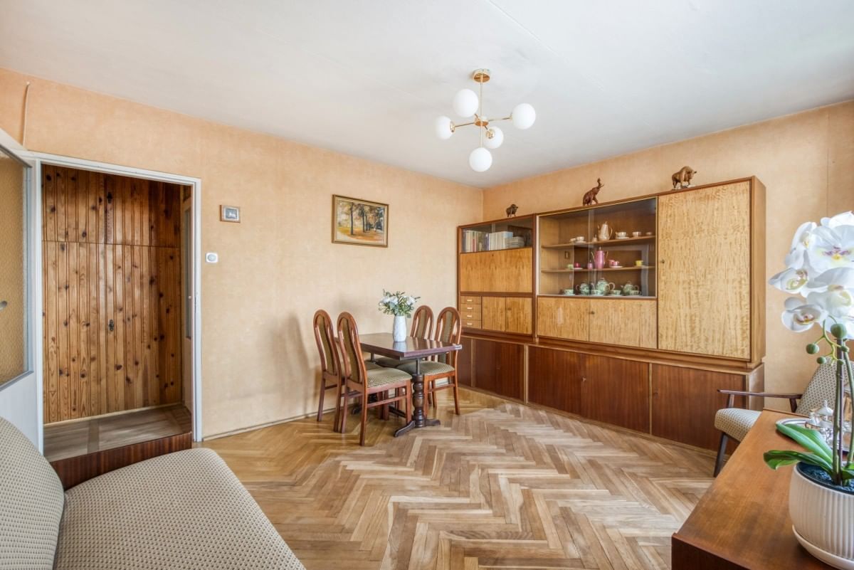 Mieszkanie 3 pokojowe na Sprzedaż