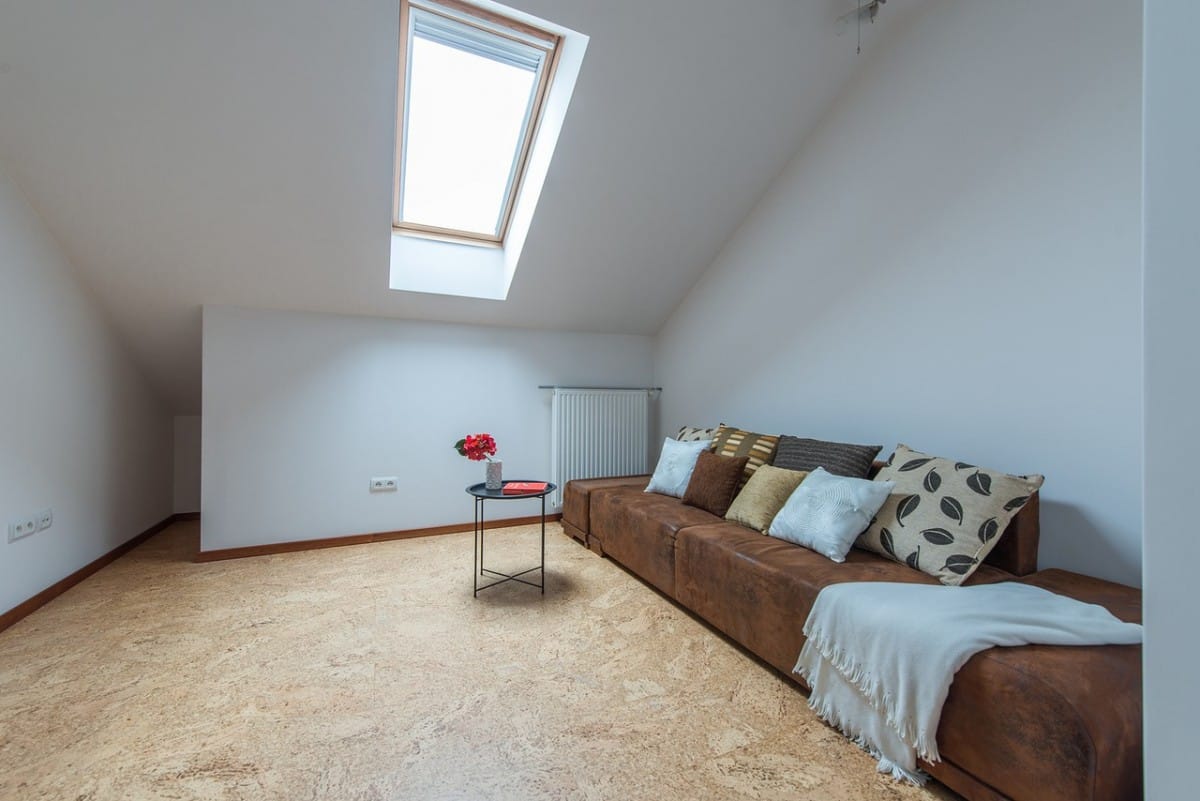 Mieszkanie 6 pokojowe na Sprzedaż