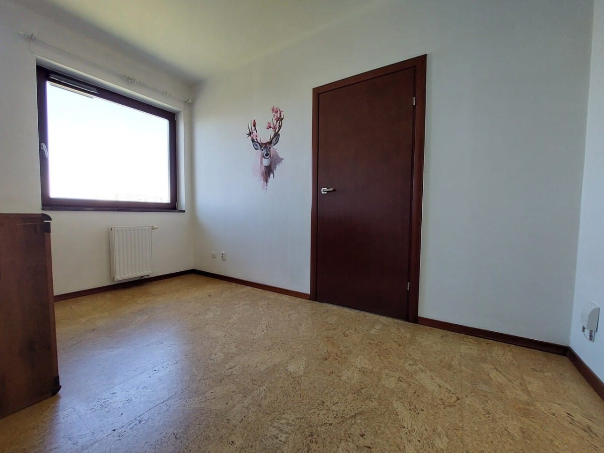 Mieszkanie 6 pokojowe na Sprzedaż