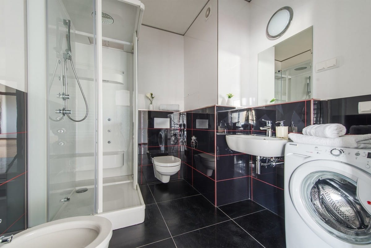 Mieszkanie 6 pokojowe na Sprzedaż