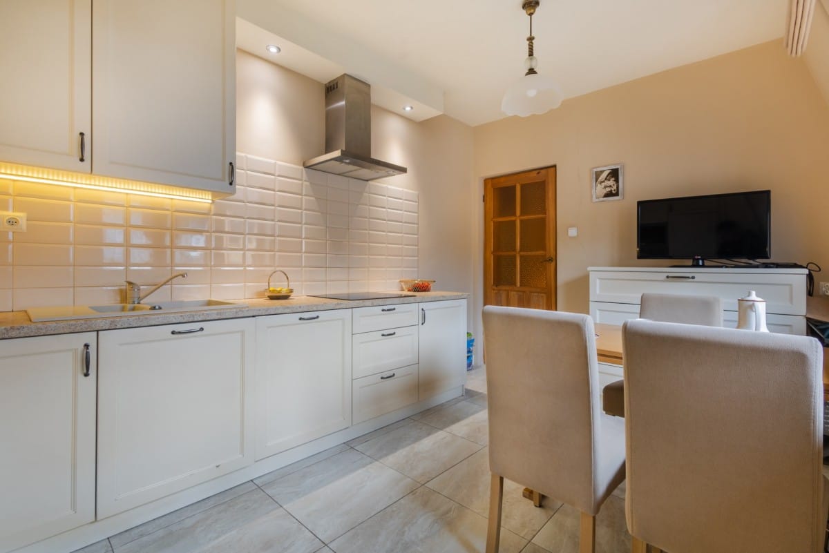 Dom 5 pokojowe na Sprzedaż