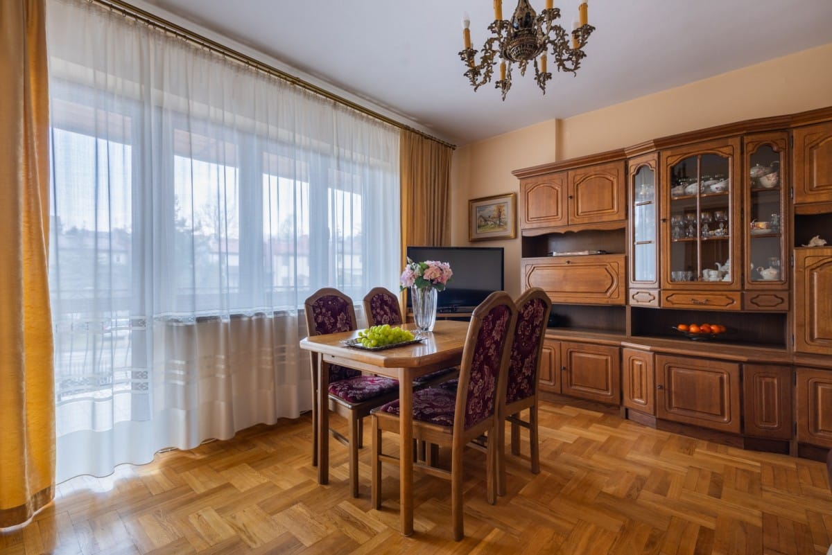 Dom 5 pokojowe na Sprzedaż