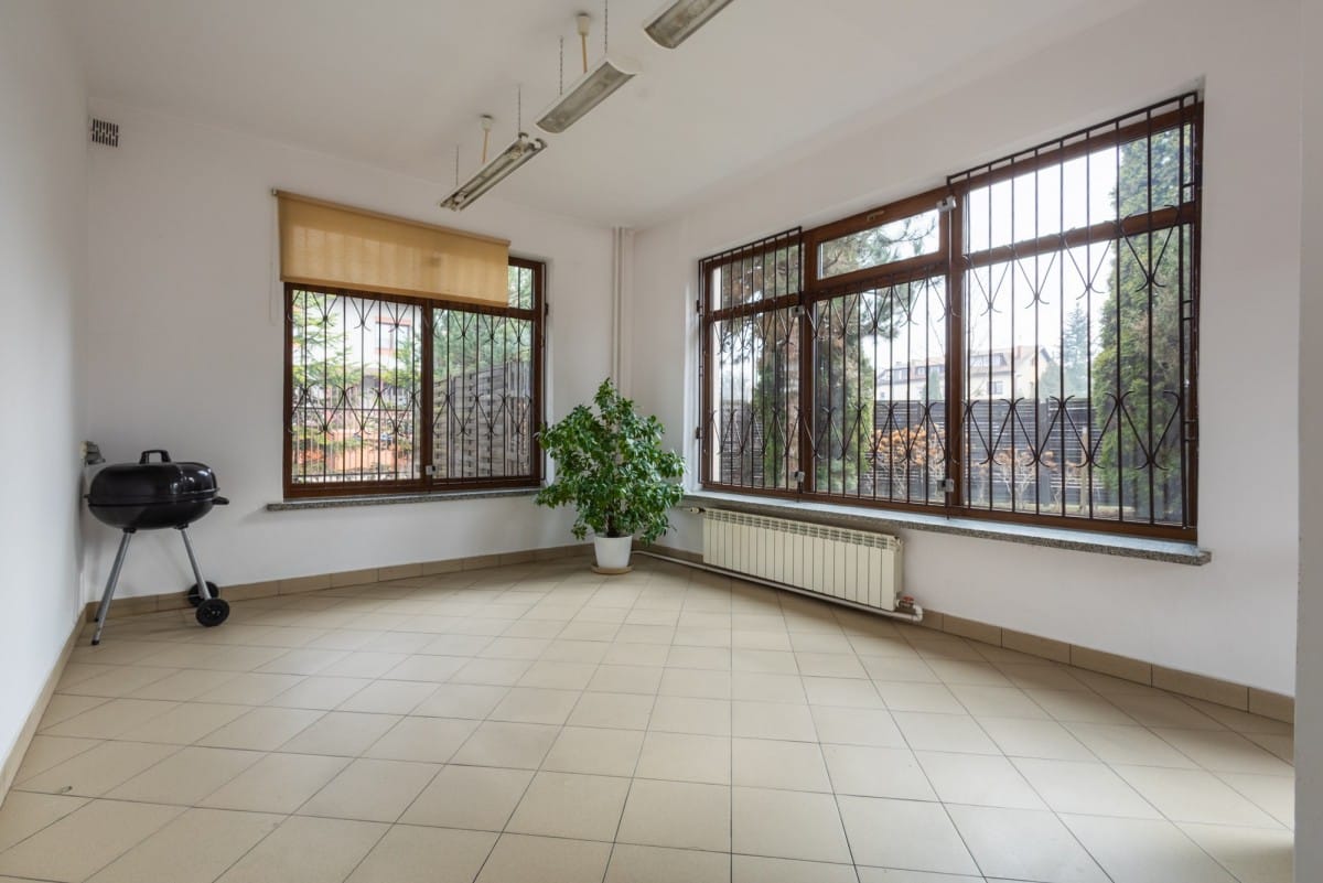 Dom 5 pokojowe na Sprzedaż