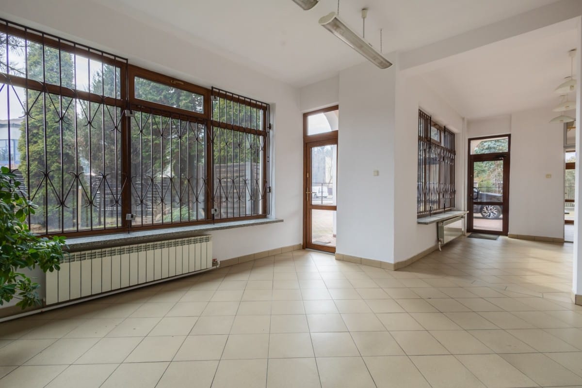 Dom 5 pokojowe na Sprzedaż