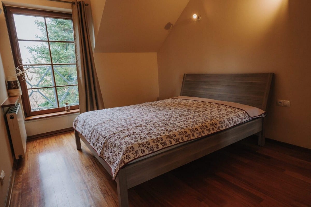 Dom 4 pokojowe na Sprzedaż