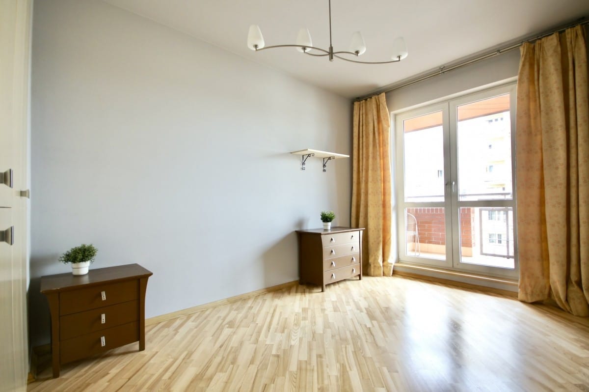 Mieszkanie 4 pokojowe na Wynajem