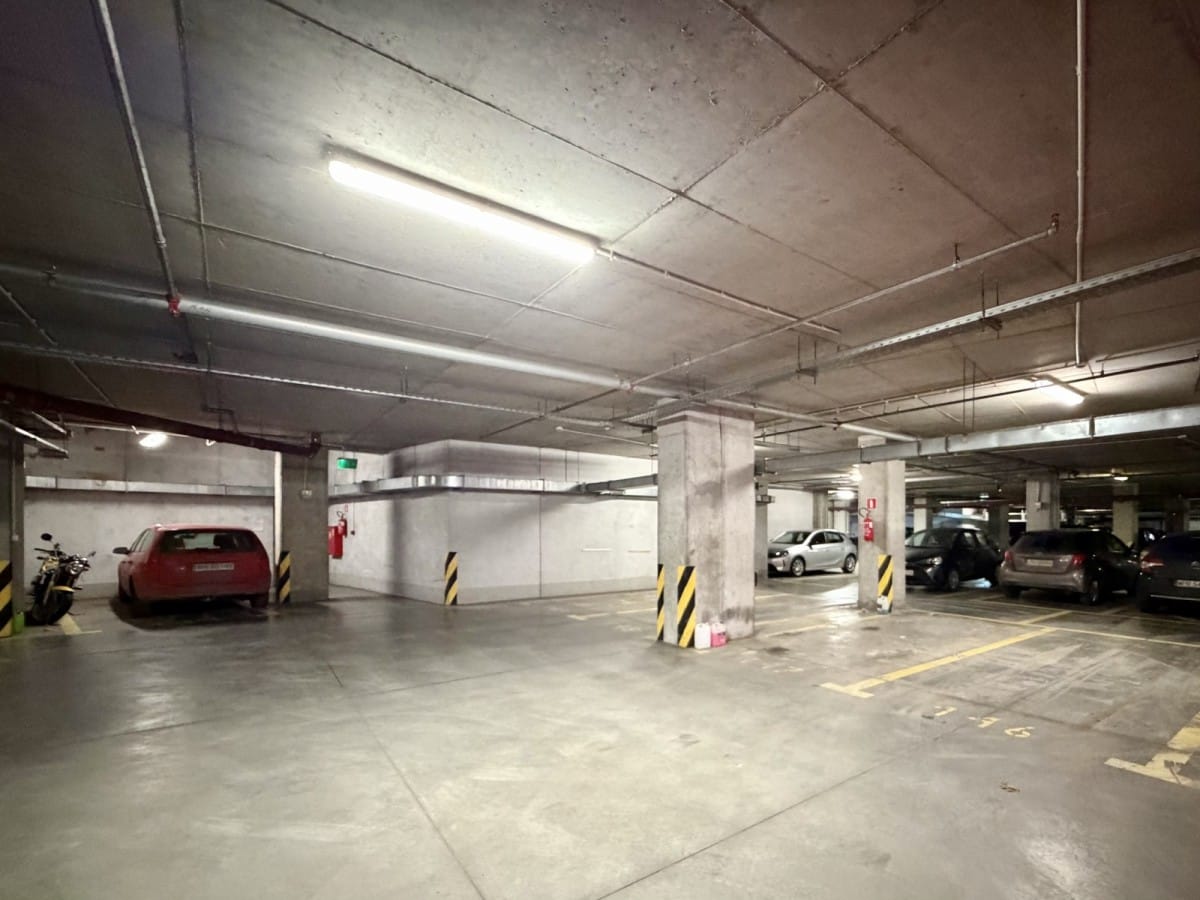 Mieszkanie 4 pokojowe na Wynajem