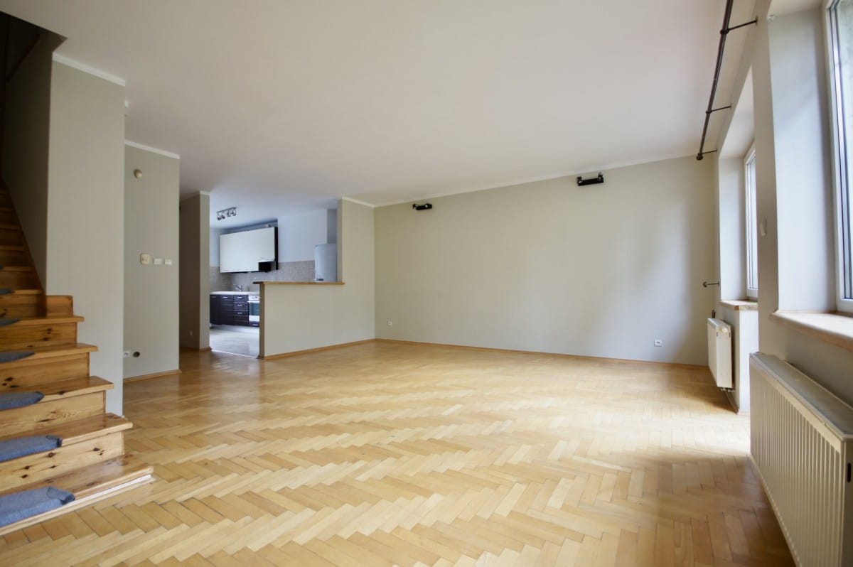 Dom 5 pokojowe na Wynajem