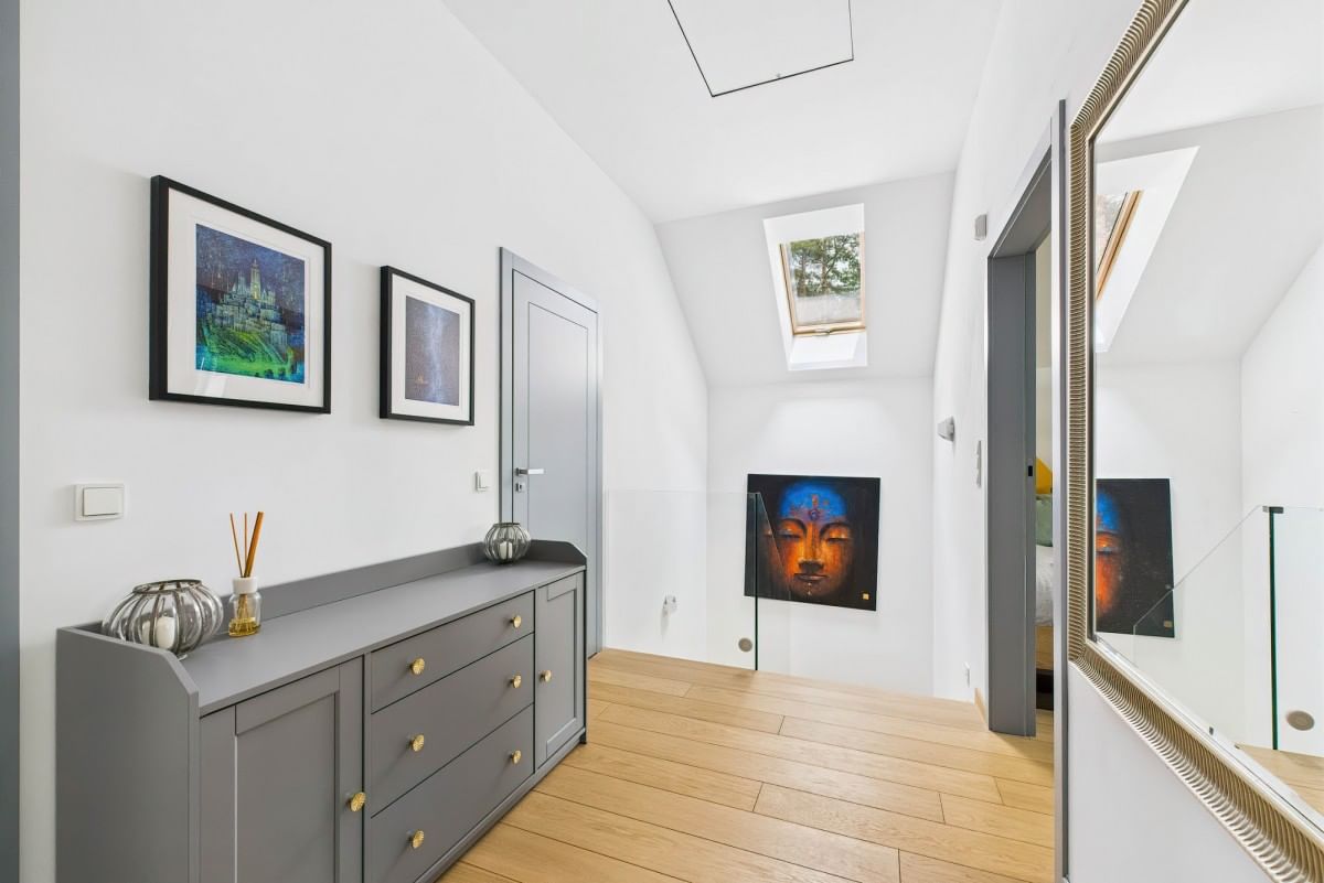 Dom 5 pokojowe na Sprzedaż