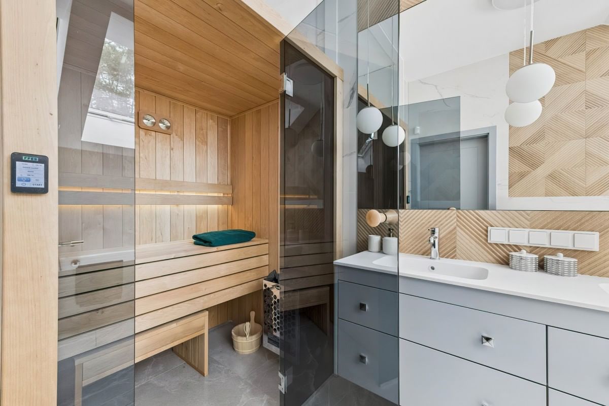 Dom 5 pokojowe na Sprzedaż