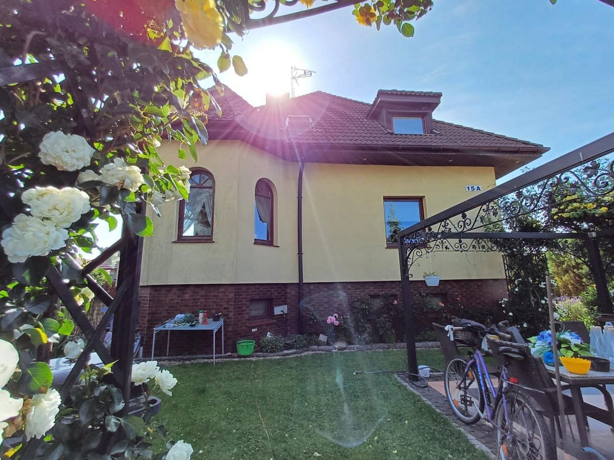 Dom 9 pokojowe na Sprzedaż