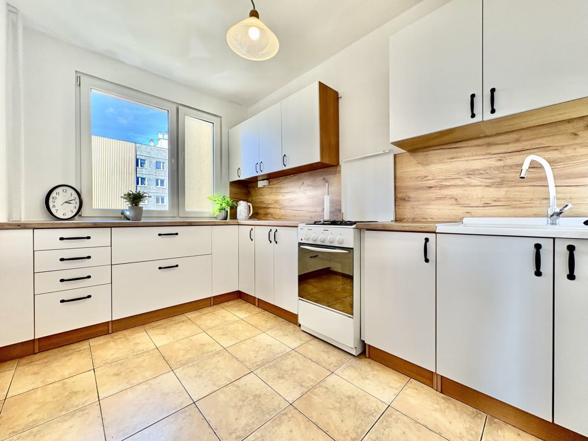 Mieszkanie 3 pokojowe na Sprzedaż