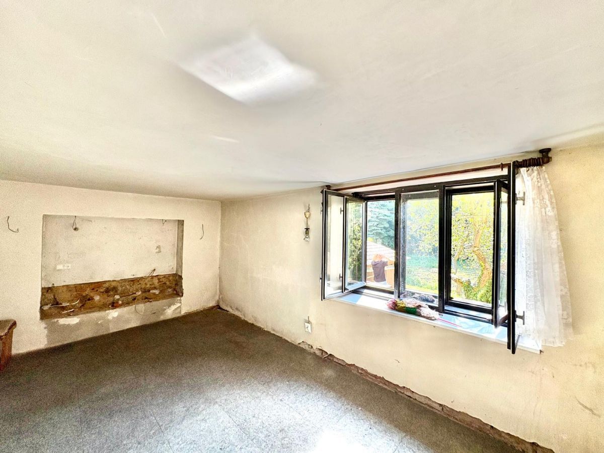 Dom 6 pokojowe na Sprzedaż