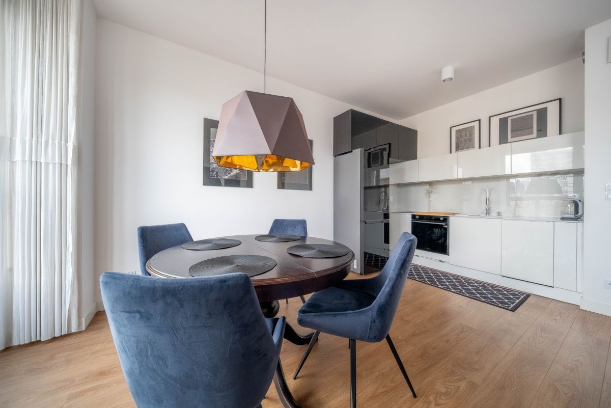 Mieszkanie na Wynajem 2 pokoje biuro Tur Nieruchomości Mieszkanie 2 pokojowe na Wynajem