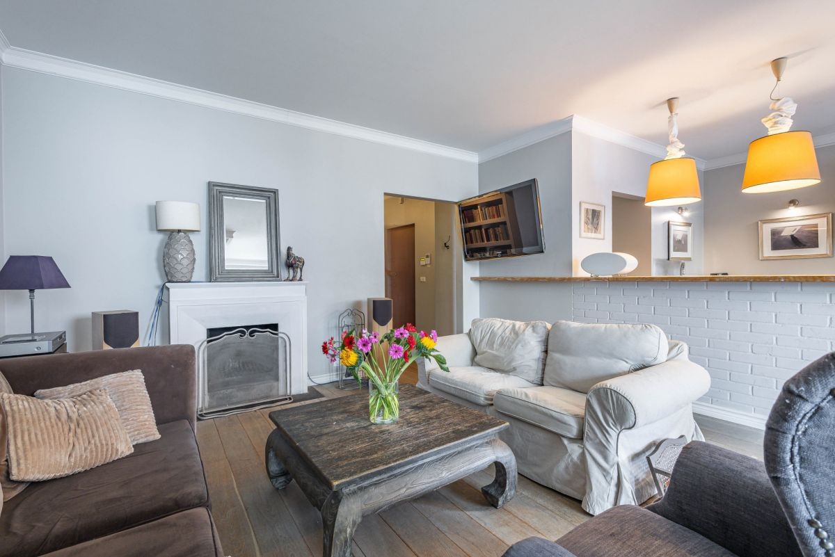 Mieszkanie 4 pokojowe na Sprzedaż