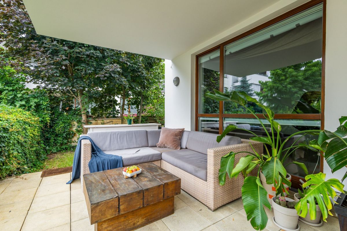 Mieszkanie 4 pokojowe na Sprzedaż